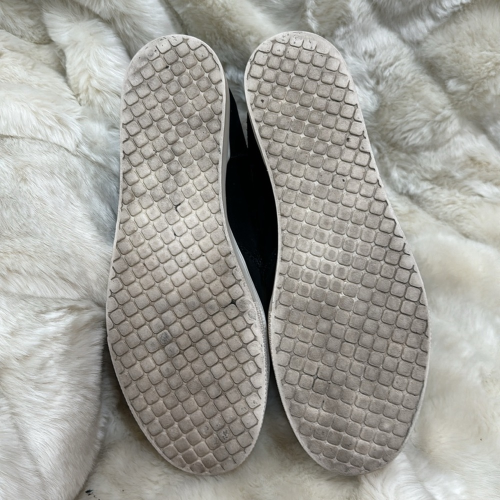 Steve Madden black suede short boots. - Picture 8 of 9
